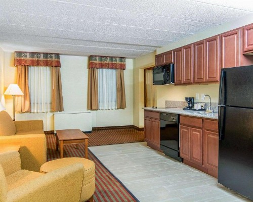 MainStay Suites Williamsburg I-64 - image 12