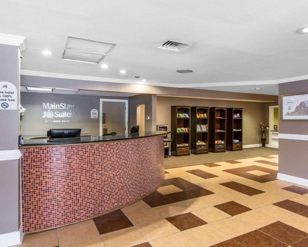 MainStay Suites Williamsburg I-64 - image 3