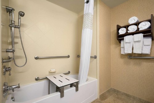 Hampton Inn & Suites Williamsburg-Central - image 24