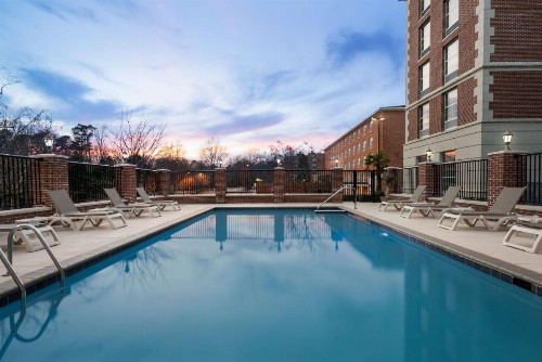 Hampton Inn & Suites Williamsburg-Central - image 8