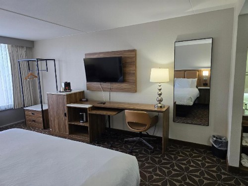 Wyndham Garden Williamsburg Busch Gardens Area - image 31