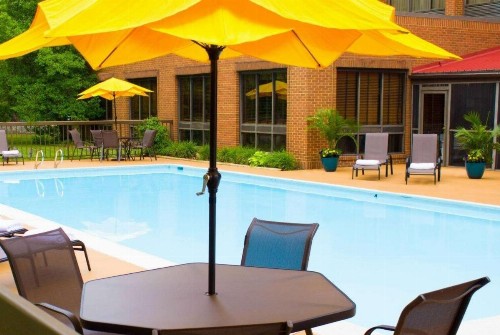 Wyndham Garden Williamsburg Busch Gardens Area - image 4