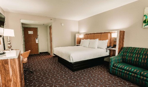 Wyndham Garden Williamsburg Busch Gardens Area - image 46