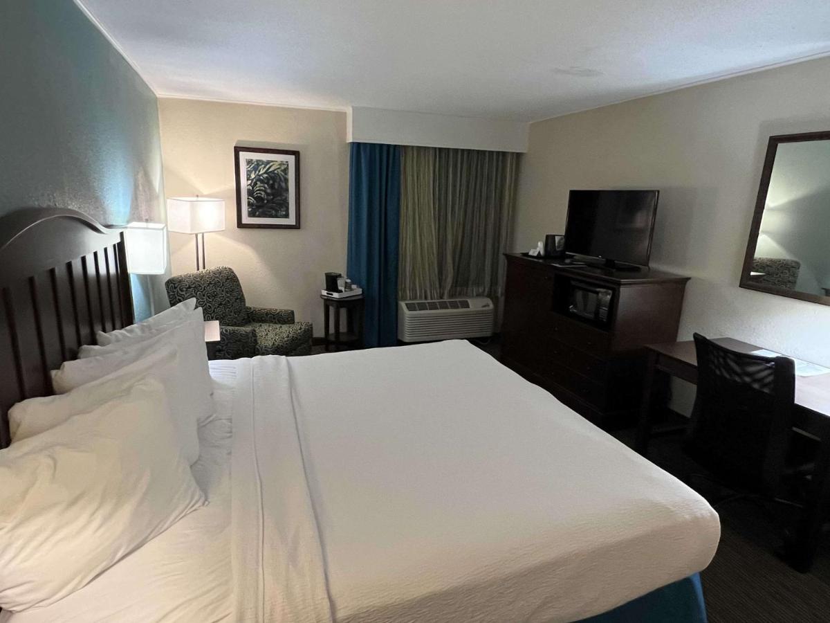 Best Western Williamsburg Historic District - image 5