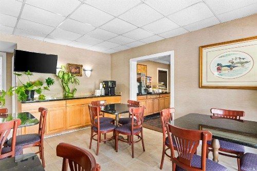 Rodeway Inn Historic - image 29