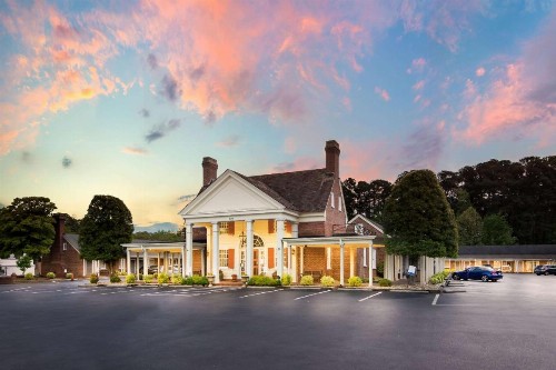 Rodeway Inn Historic - image 4
