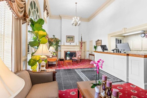 Rodeway Inn Historic - image 9
