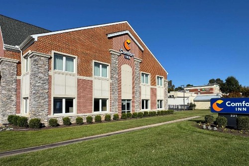 Comfort Inn Williamsburg Gateway - image 2