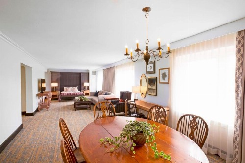 Williamsburg Lodge Autograph Collection - image 39