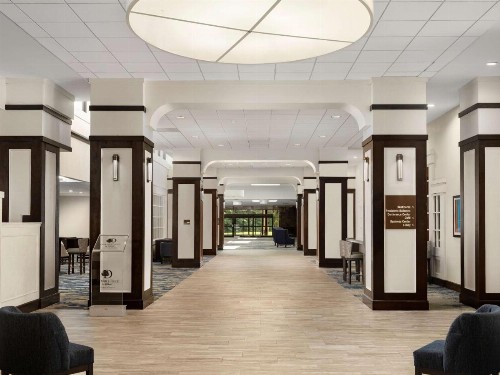 Doubletree by Hilton Hotel Williamsburg - image 2