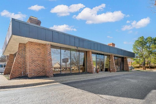 Travelodge Inn & Suites by Wyndham Historic Area - image 3
