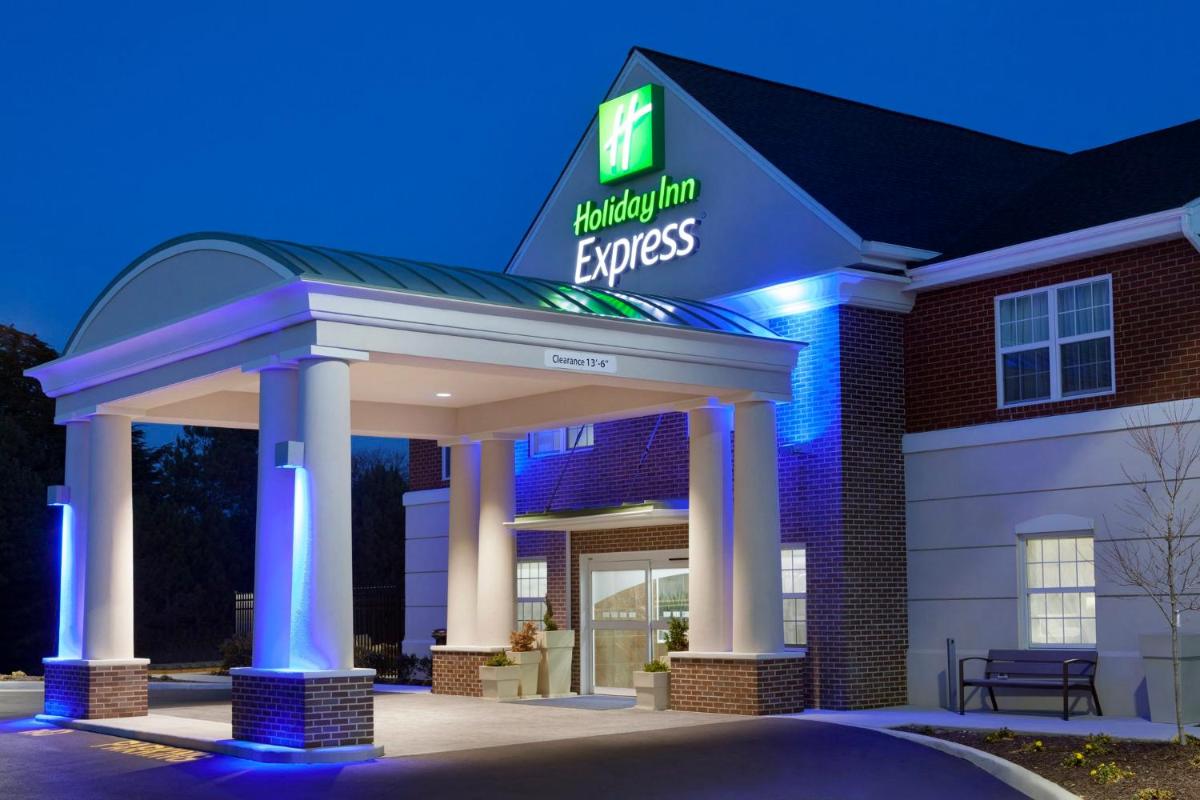 Holiday Inn Express Williamsburg North an IHG Hotel - main image