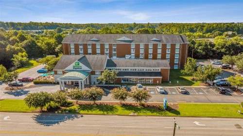 Holiday Inn Express Williamsburg North an IHG Hotel - image 34