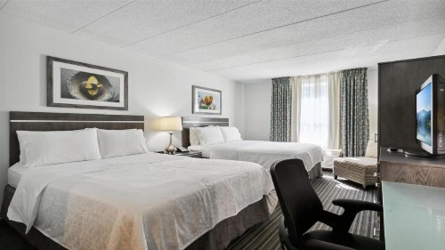 Holiday Inn Express Williamsburg North an IHG Hotel - image 35