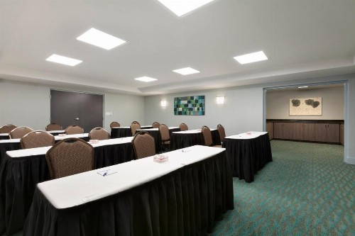 Holiday Inn Express Williamsburg North an IHG Hotel - image 42