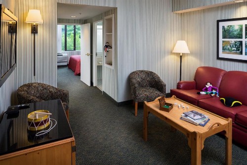 Williamsburg Woodlands Hotel - A Colonial Williamsburg Hotel - image 14