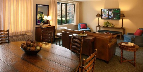 Williamsburg Woodlands Hotel - A Colonial Williamsburg Hotel - image 15