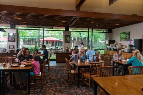 Williamsburg Woodlands Hotel - A Colonial Williamsburg Hotel - image 29