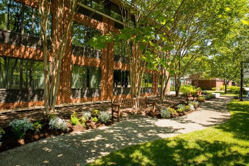 Williamsburg Woodlands Hotel - A Colonial Williamsburg Hotel - image 3