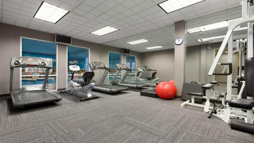 Holiday Inn Hotel & Suites Gateway an IHG Hotel - image 18