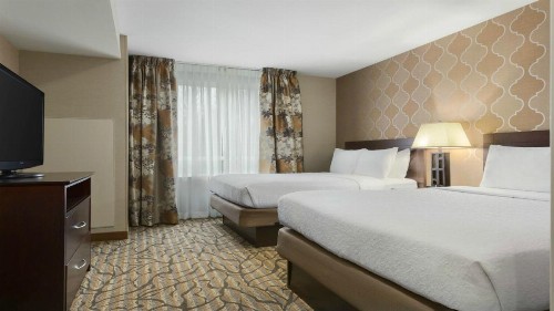Holiday Inn Hotel & Suites Gateway an IHG Hotel - image 27