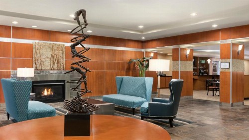 Holiday Inn Hotel & Suites Gateway an IHG Hotel - image 32