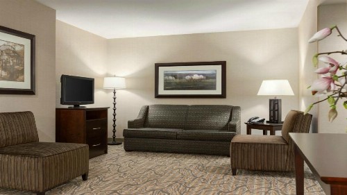 Holiday Inn Hotel & Suites Gateway an IHG Hotel - image 7