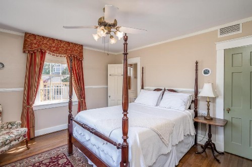 Cedars of Williamsburg Bed & Breakfast - image 35