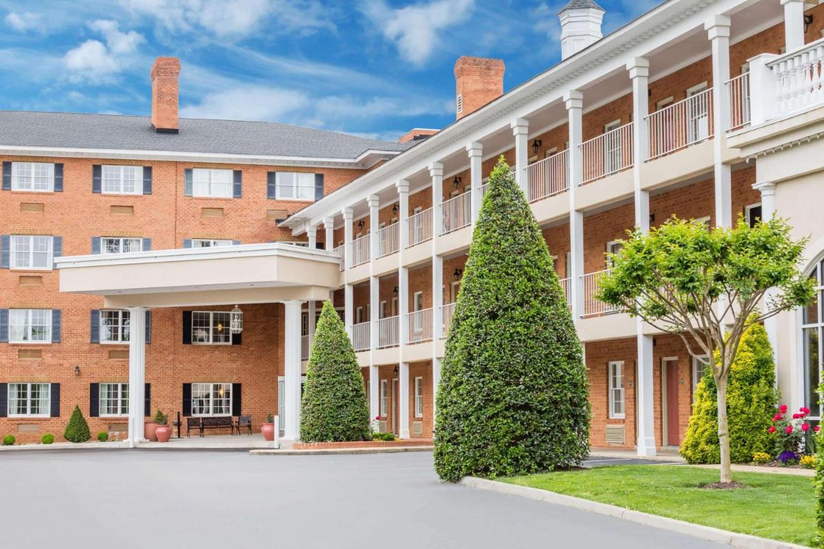 Days Inn by Wyndham Williamsburg Historic Area - main image