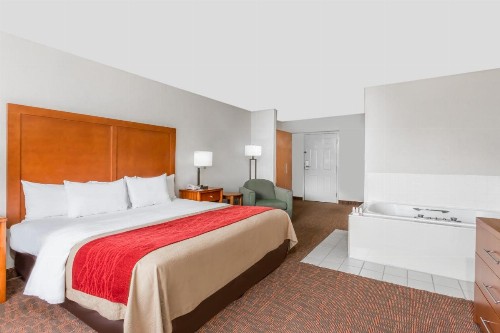 Days Inn by Wyndham Williamsburg Historic Area - image 3
