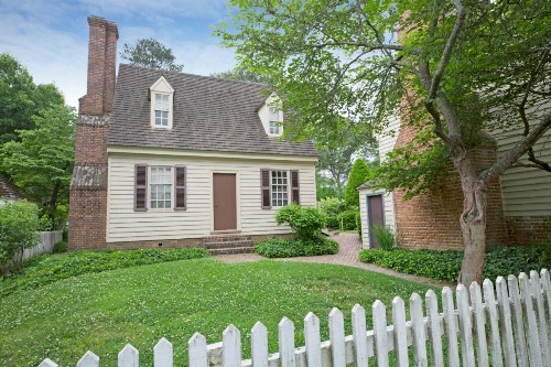 Colonial Houses - A Colonial Williamsburg Hotel - image 48
