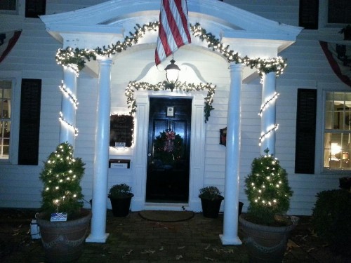 A Williamsburg White House Inn - image 39