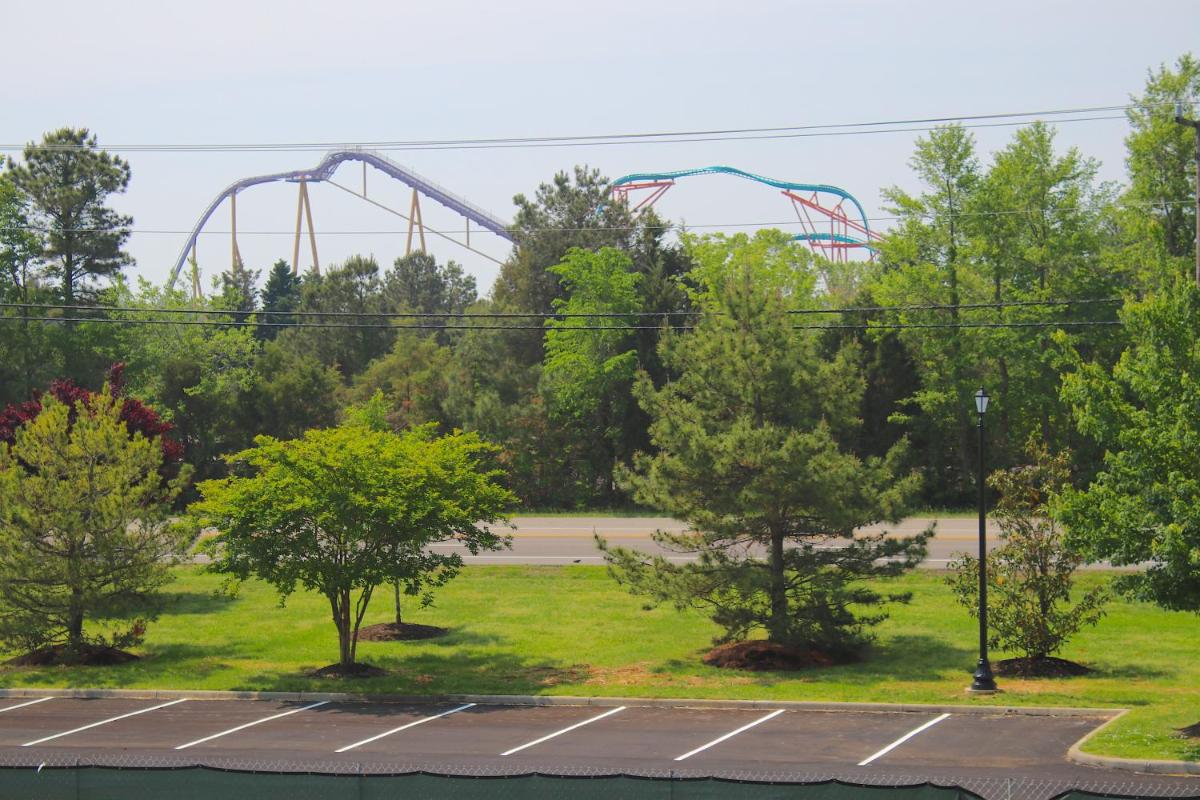 Parkside Resort by Kees Vacations - image 6