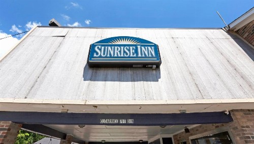 Sunrise Inn Williamstown - image 12