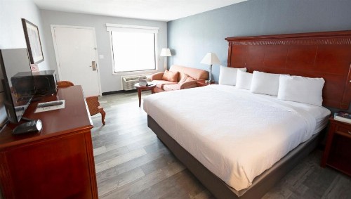 Sunrise Inn Williamstown - image 18