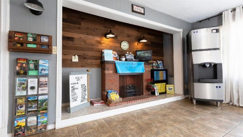 Sunrise Inn Williamstown - image 19