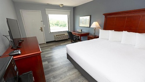 Sunrise Inn Williamstown - image 25