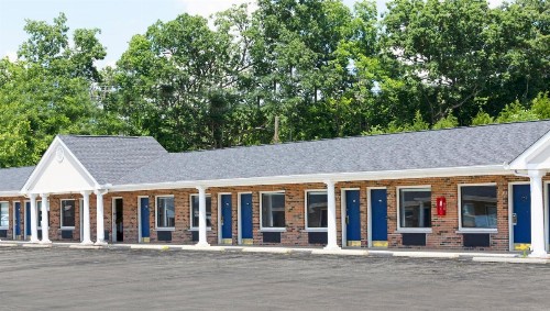 Sunrise Inn Williamstown - image 9