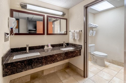 Grand Williston Hotel And Conference Center - image 33
