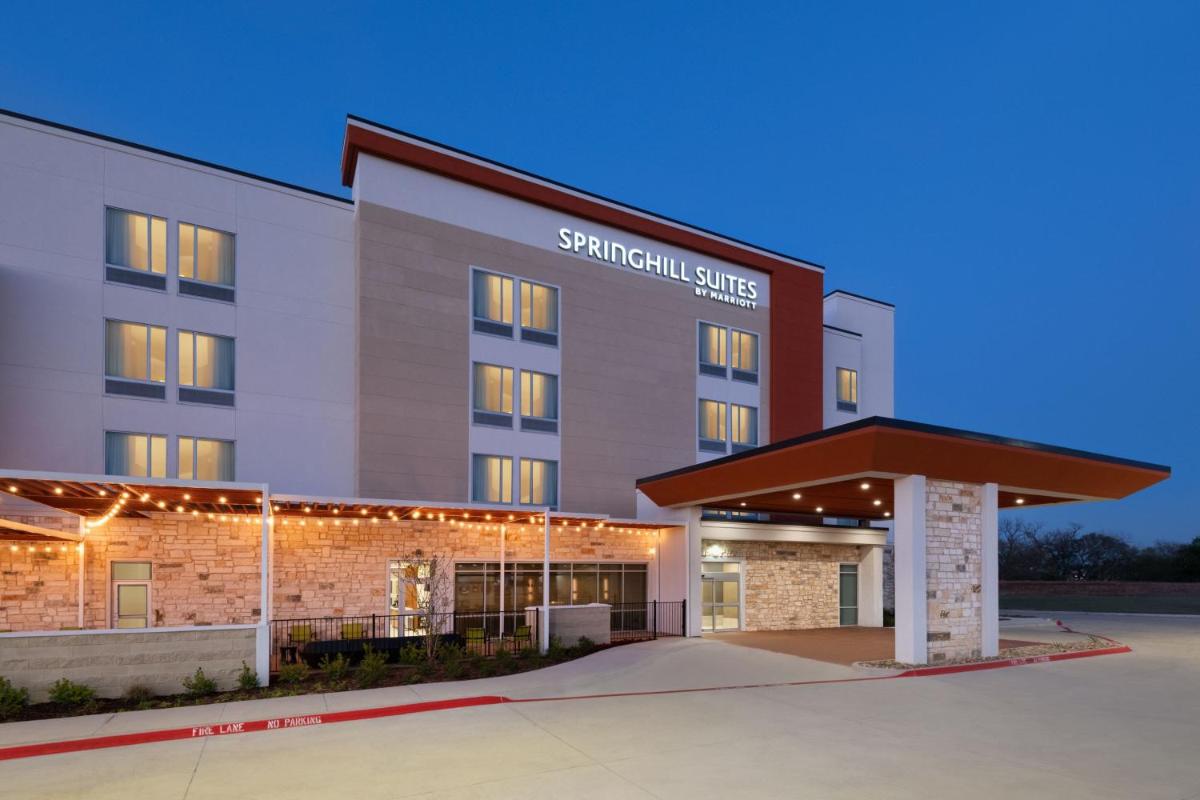 SpringHill Suites by Marriott Weatherford Willow Park - image 3