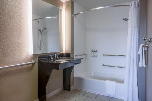 Staybridge Suites Wilmington East an IHG Hotel - image 32