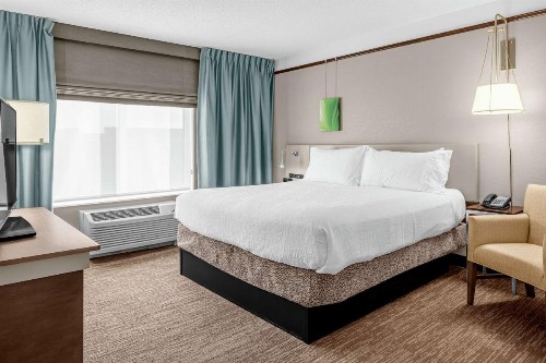 Hilton Garden Inn Wilmington Mayfaire Town Center - image 26