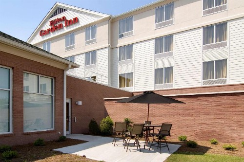 Hilton Garden Inn Wilmington Mayfaire Town Center - image 5