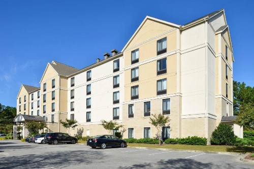 TownePlace Suites Wilmington Wrightsville Beach - image 1