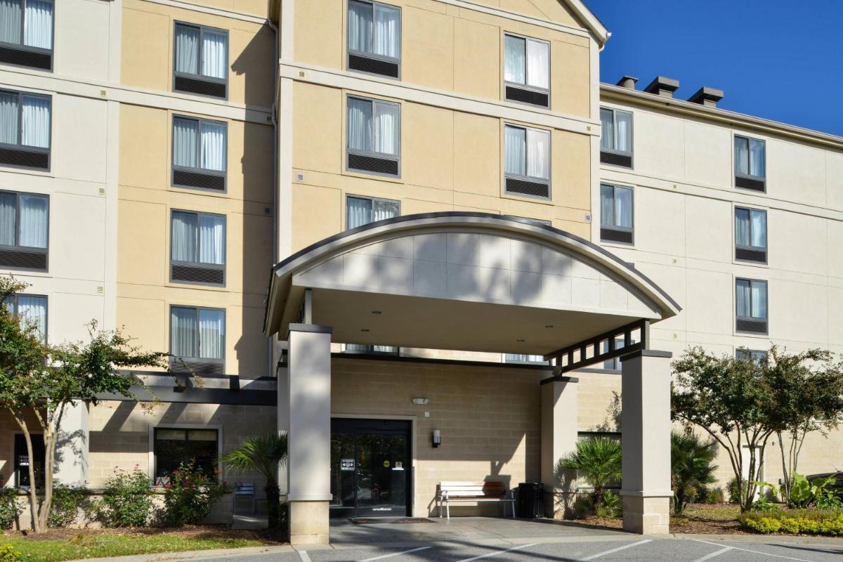 TownePlace Suites Wilmington Wrightsville Beach - image 3