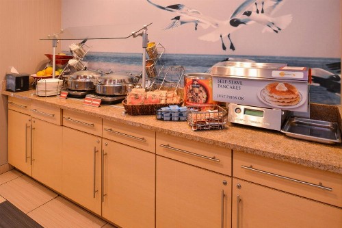 TownePlace Suites Wilmington Wrightsville Beach - image 14