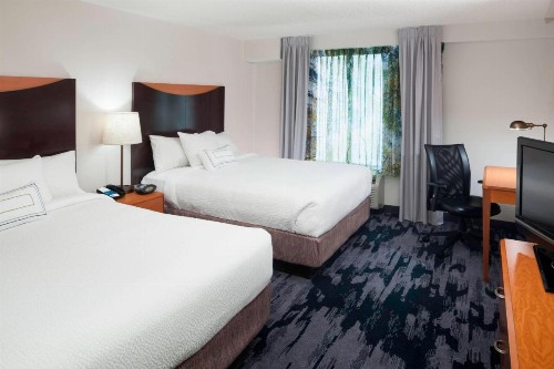 Fairfield Inn & Suites Wilmington Wrightsville Beach - image 12