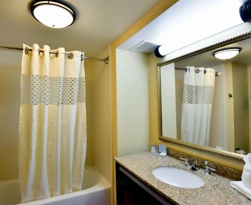 Hampton Inn Wilmington-Medical Park - image 13