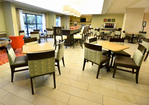 Hampton Inn Wilmington-Medical Park - image 32