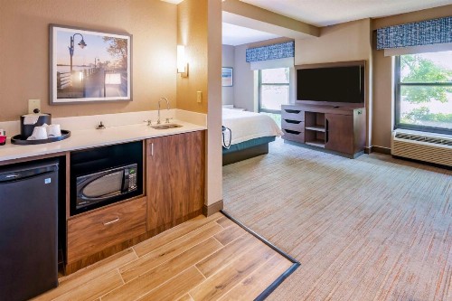 Hampton Inn Wilmington-Medical Park - image 34